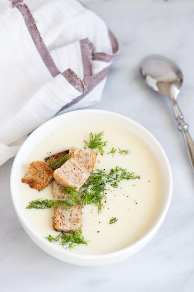 Kremowa zupa ziemniaczana z serkiem topionym | chilitonka